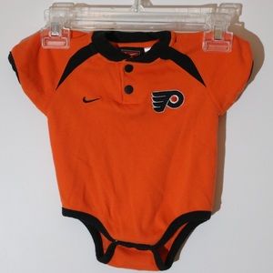 Baby Boy Nike Flyers NHL Onesie Size 3-6 Months